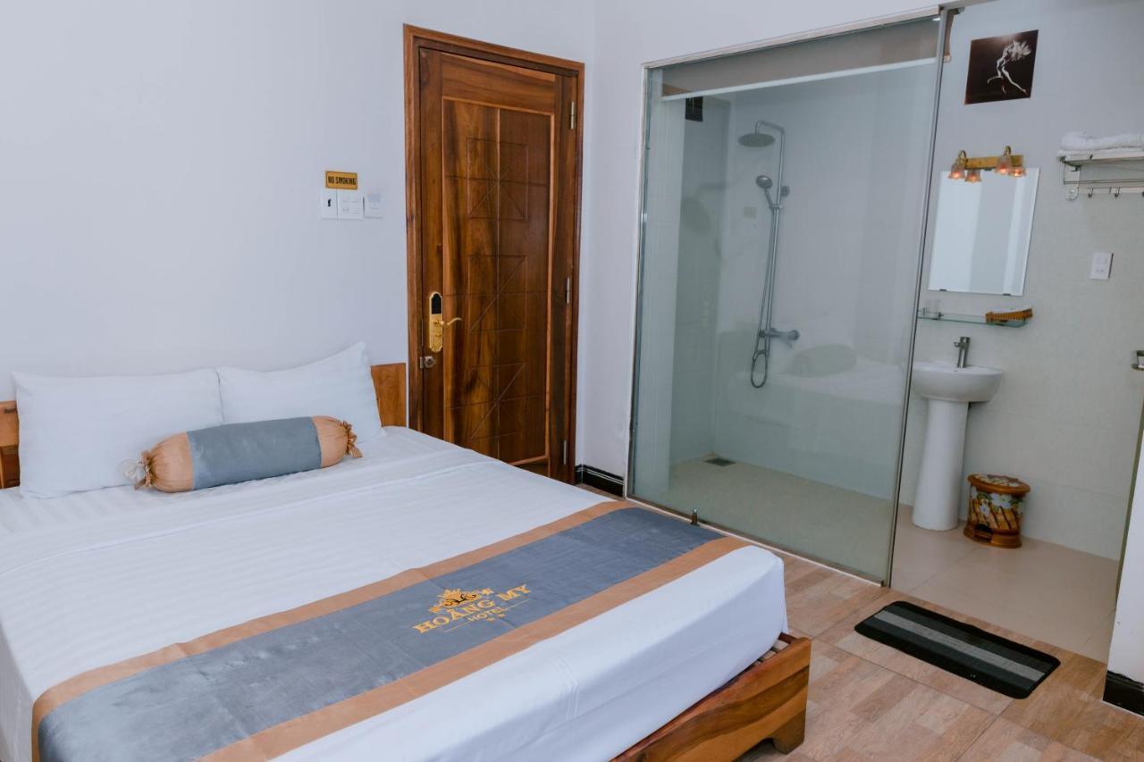Hotel Khach San Hoang My Tuy Hoa Exterior foto
