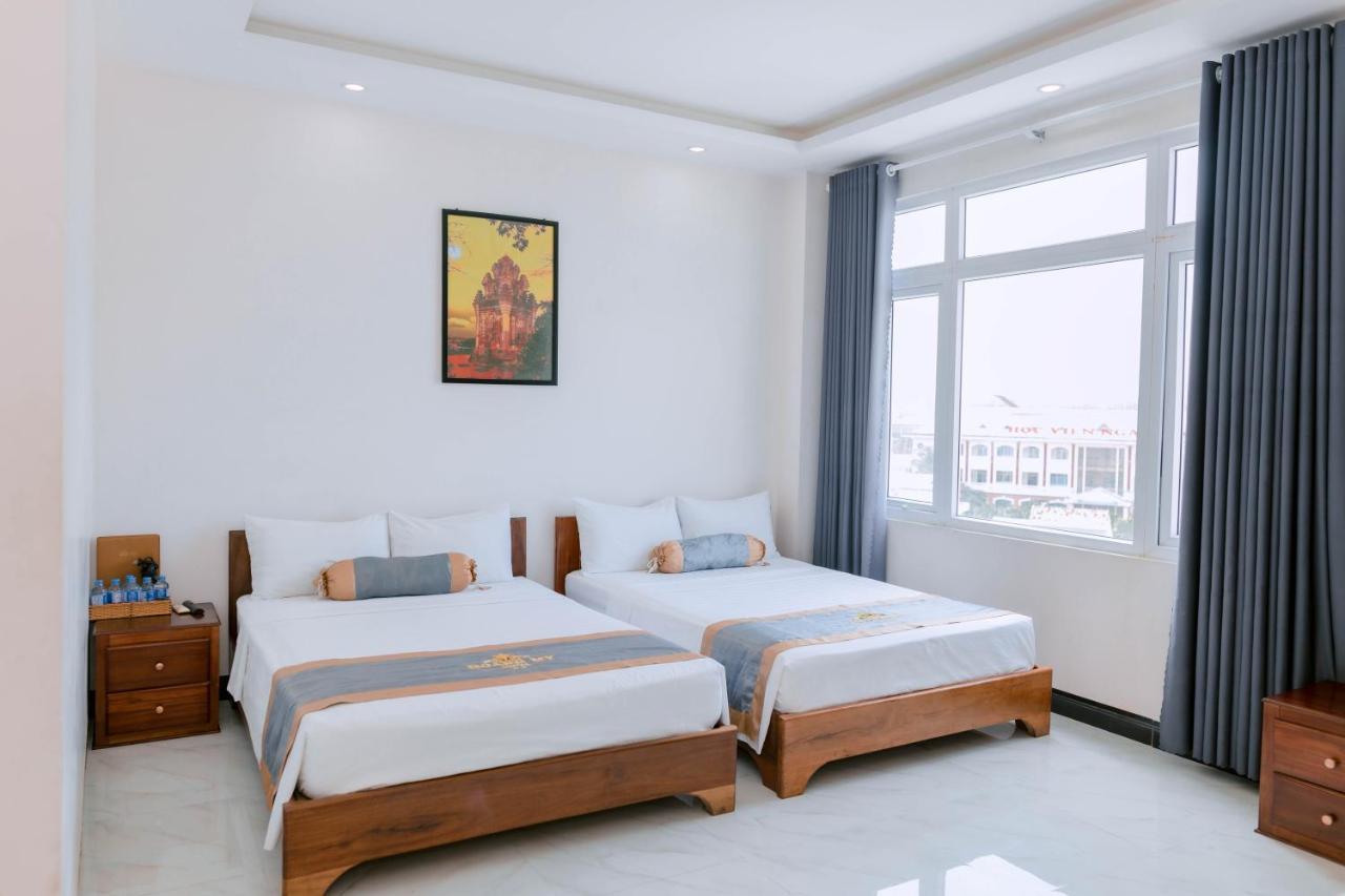 Hotel Khach San Hoang My Tuy Hoa Exterior foto