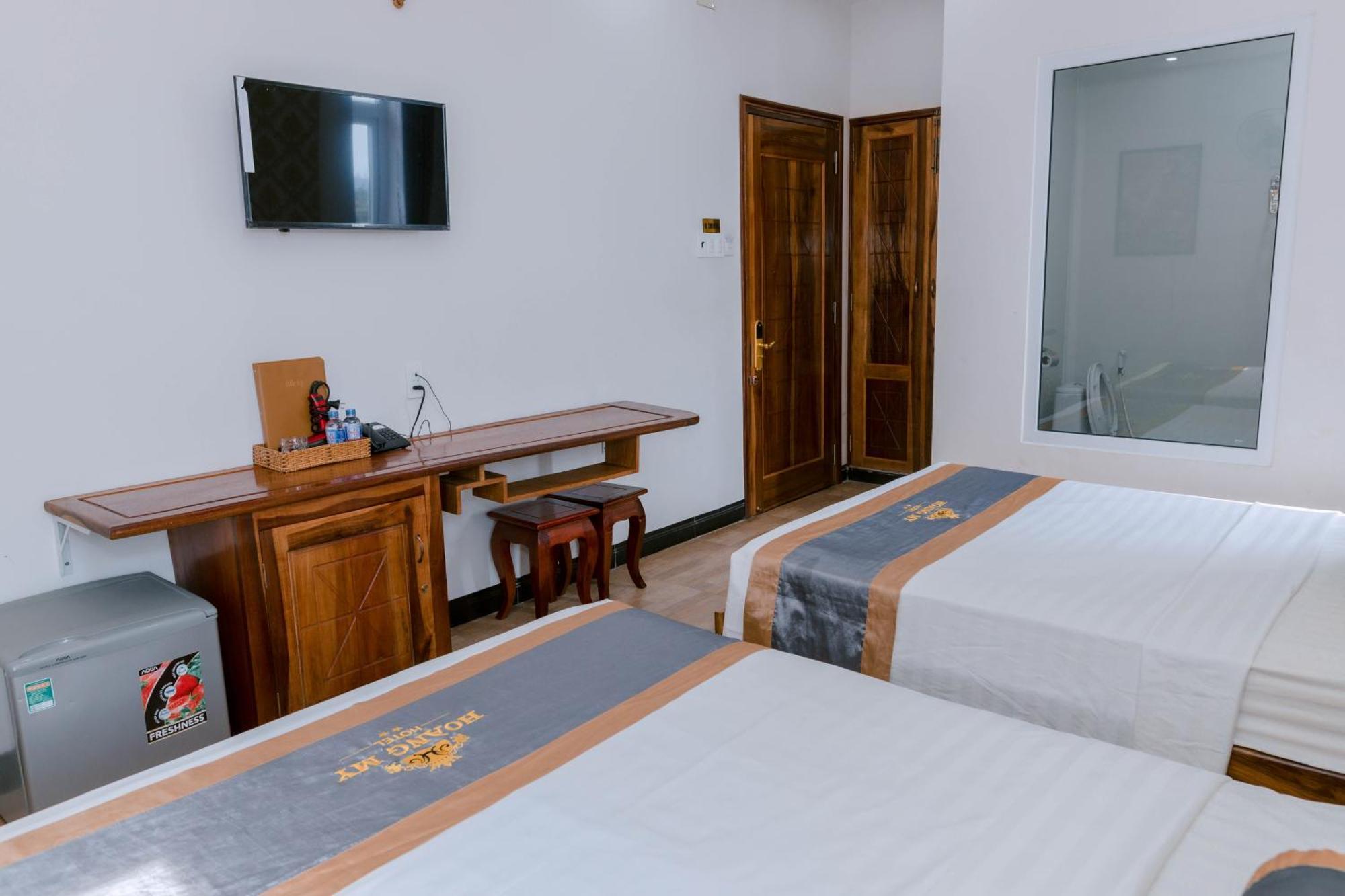 Hotel Khach San Hoang My Tuy Hoa Exterior foto