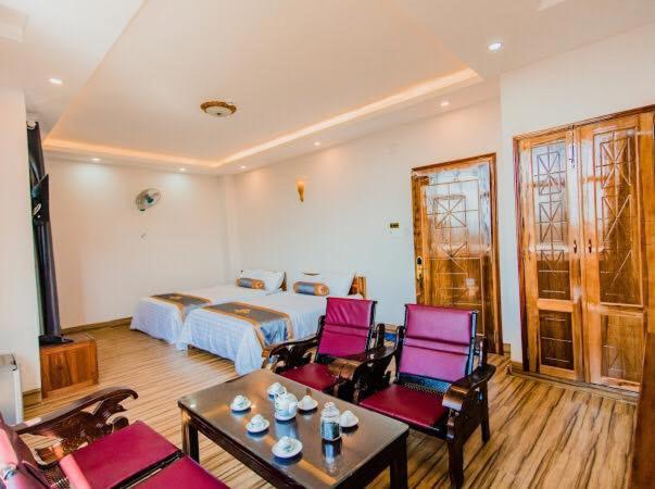 Hotel Khach San Hoang My Tuy Hoa Exterior foto